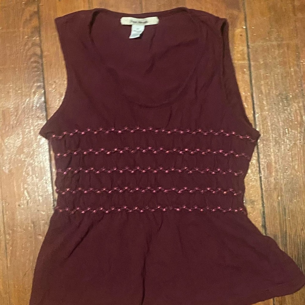Free People Burgundy Flower Embroidered Peplum Tank Top Size Medium EUC